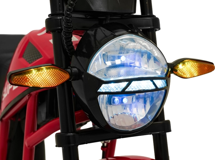 Reflektory LED i podświetlana deska rozdzielcza