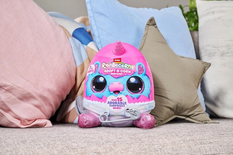 Ponad 15 niespodzianek w jajku