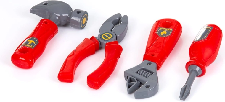 Bogate wyposażenie do realistycznej zabawy