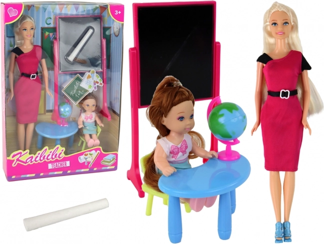 Zestaw do zabawy nauczycielka z uczennicą i szkolnymi akcesoriami