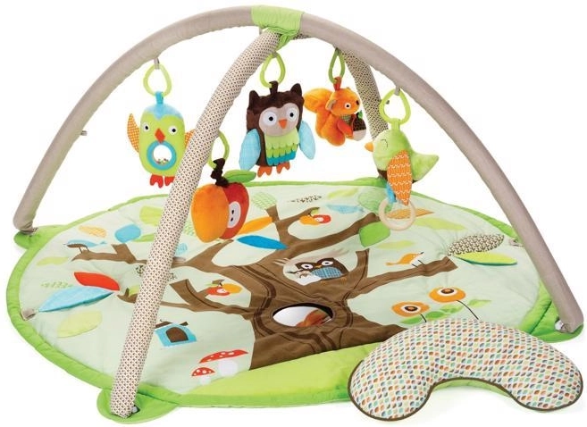 SKIP HOP mata edukacyjna z pałąkami Treetop Friends, 5 zabawek i poduszeczka