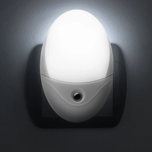 Phenom LED-owa lampka orientacyjna do użytku nocnego z czujnikiem zmierzchu – Biała