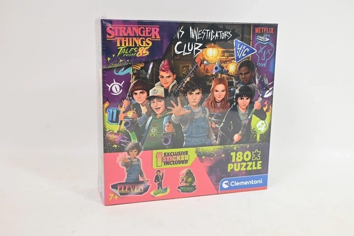 Puzzle Clementoni Stranger Things 180 elementów w kwadratowym pudełku