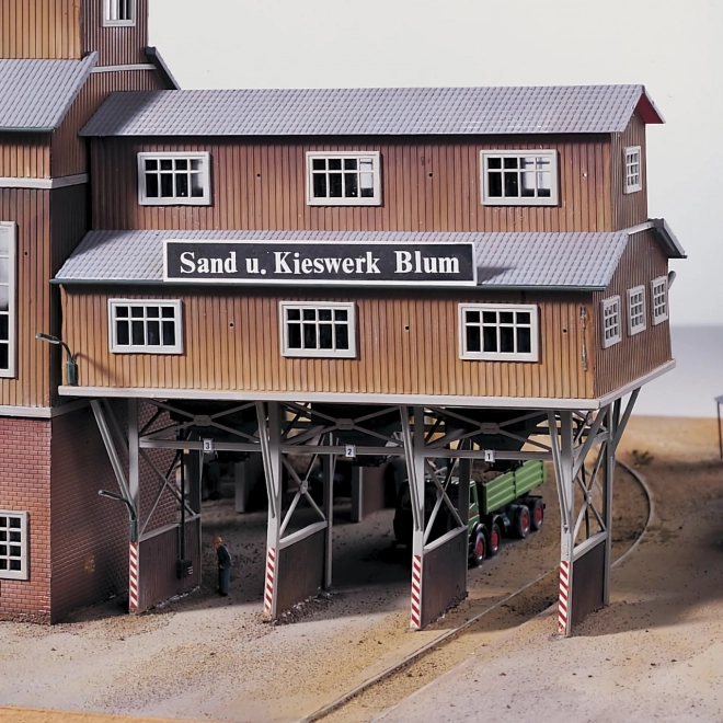 Piko Authentic Edition Most załadunkowy piaskowni E. Blum - 61123