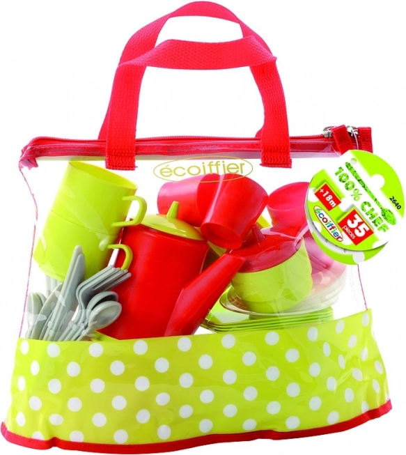 Zestaw do herbaty i zastawa stołowa dla dzieci