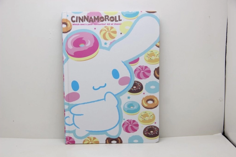Licencjonowany notes A5 Sanrio Cinnamoroll w linie
