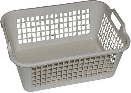 Plastowy koszyk z uchwytami 32 × 24 × 13 cm, ażurowy, mix kolorów