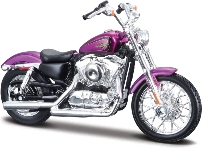 Maisto Harley-Davidson 2013 XL 1200V Seventy-Two 1:18 fioletowy
