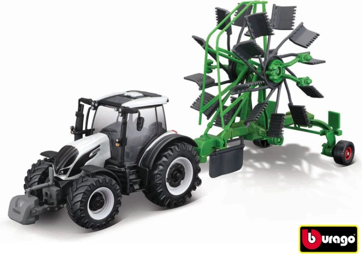 Ciągnik Valtra N174 z maszyną rolniczą