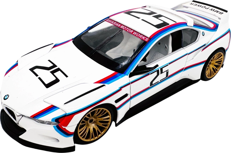 Metalowy model 1:24 BMW 3.0 CSL Hommage biały