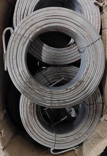 Drut PVC 3,4 mm × 78 m na dużej szpuli – 2. jakość