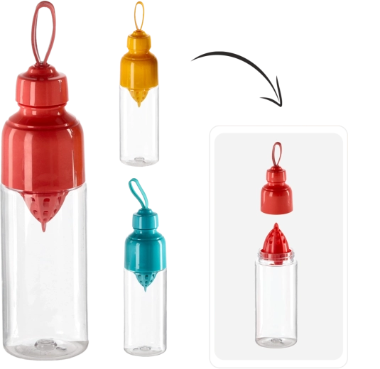 Plastowa butelka 600 ml z wbudowaną wyciskarką do cytrusów