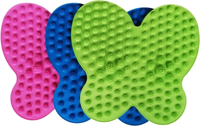 Plastowa mata do masażu stóp 36 × 38 cm, 3 kolory