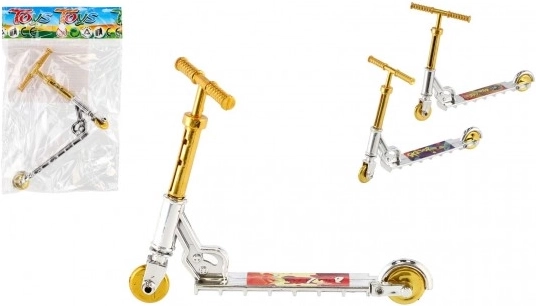 Mini hulajnoga na palce plastikowa 10 cm z różnymi kolorami