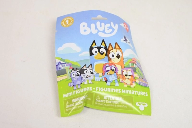 Bluey – mini figurka w tajemniczej saszetce (blind bag) 1 szt. – mix