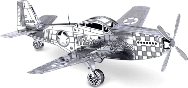 Metalowy model 3D samolotu P-51 Mustang METAL EARTH