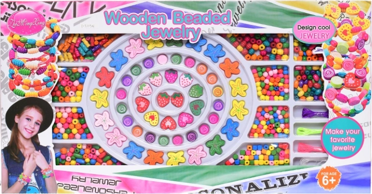 Drewniane koraliki do nawlekania w pudełku