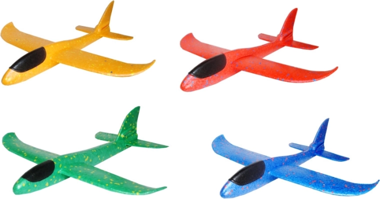 Piankowy samolot do rzucania