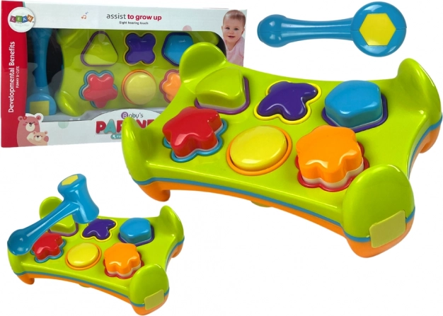 Dwustronny edukacyjny sorter z młotkiem i kształtami