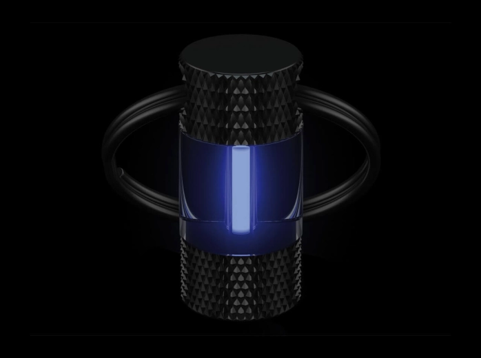 Böker Plus Mini Glow bezbateryjna lampka brelokowa LED w kolorze lodowego błękitu