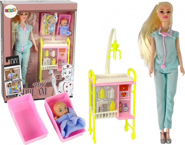 Lekarska lalka z długimi włosami i akcesoriami
