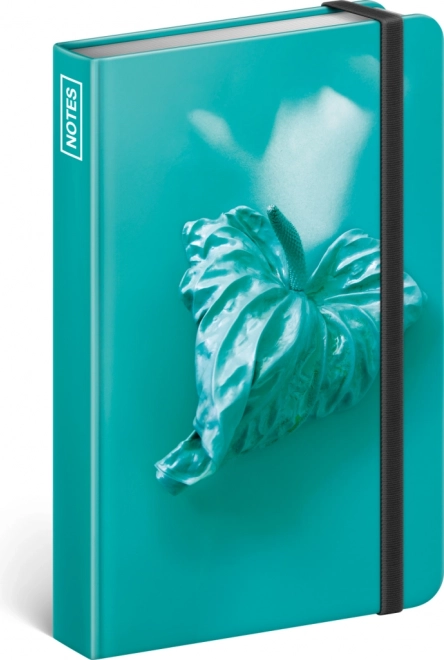 Elegancki liniowany notes z motywem serca autorstwa Andrei Katonovej