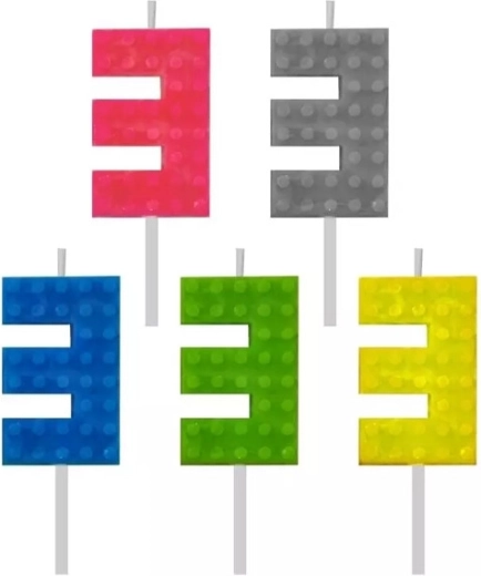 Urodzinowa świeczka kostki numer 3