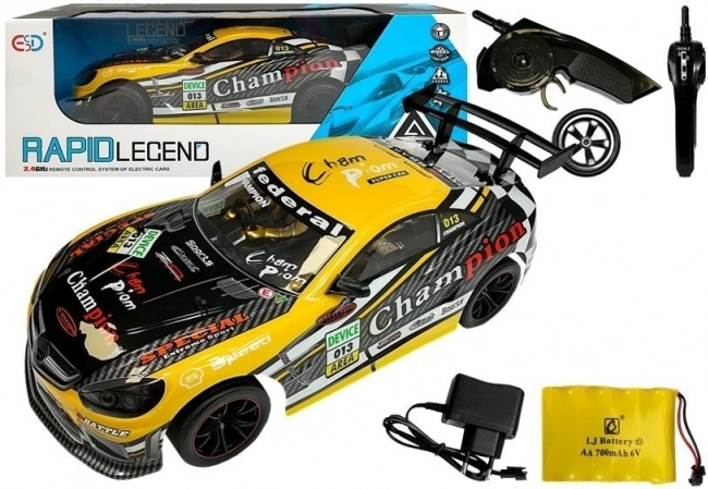 Zdalnie sterowany samochód sportowy 2,4 GHz – żółty