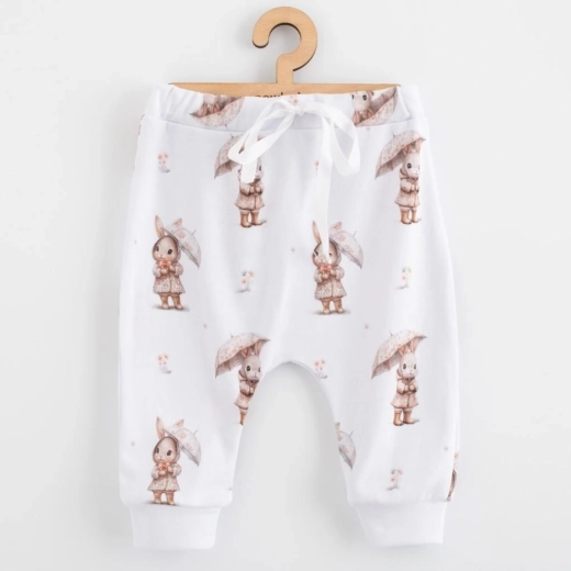 Dziecięce bawełniane spodnie jogger New Baby For Babies Bunny rozmiar 74 (6–9 miesięcy)