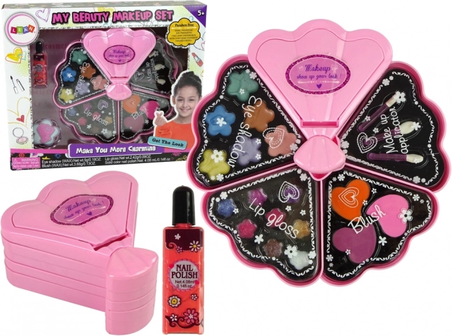 Różowy zestaw kosmetyczny w kształcie muszli