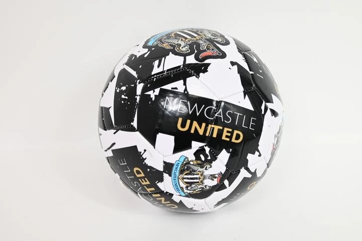 Piłka nożna Newcastle United graffiti rozmiar 5