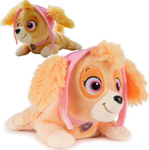 GUND pluszowa Skye z Psiego Patrolu – leżący piesek 22 cm