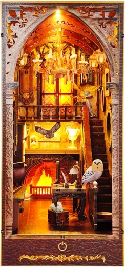 3D układanka podpórka do książek – magiczny dom