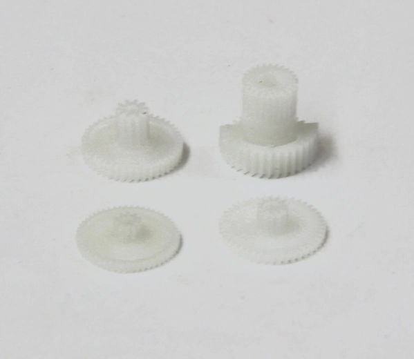 Plastikowe zębatki do XT Mini 18 g