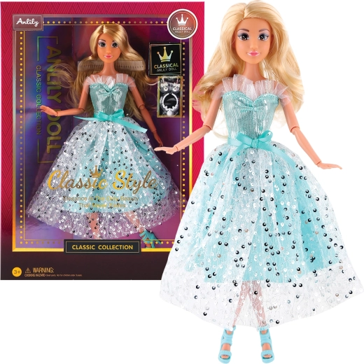 Modna lalka w długiej, jasnoniebieskiej sukni wieczorowej