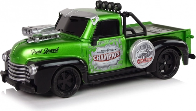 Zdalnie sterowany zielony pick-up 1:18