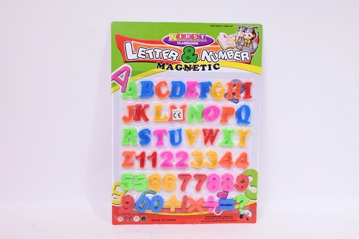 Magnetyczne literki i cyferki – 1 sztuka