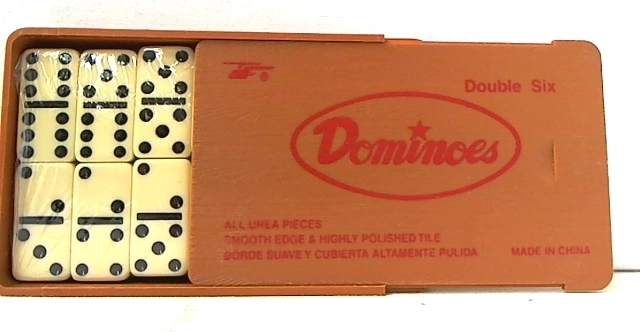 Klasyczne domino w stylu kości