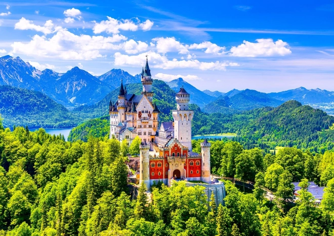 Puzzle Zamek Neuschwanstein latem 1000 elementów