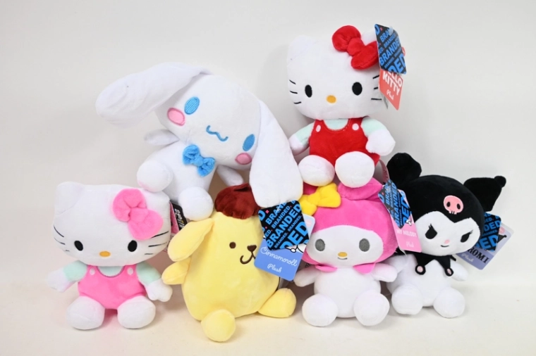 Pluszowa Hello Kitty 18 cm