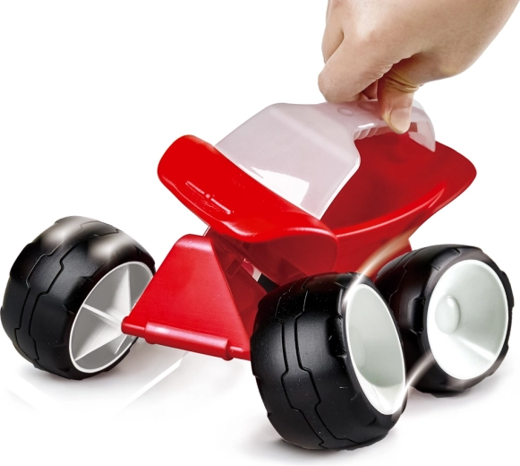 Czerwony buggy do piasku