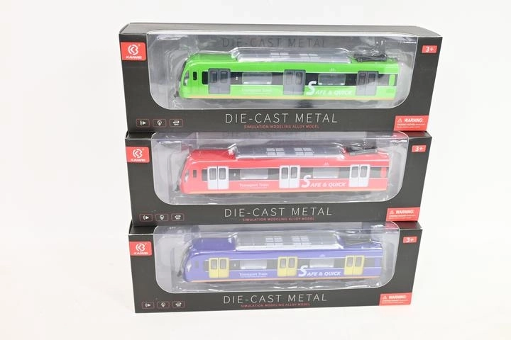 Metalowy model metra ze światłem i dźwiękiem w pudełku