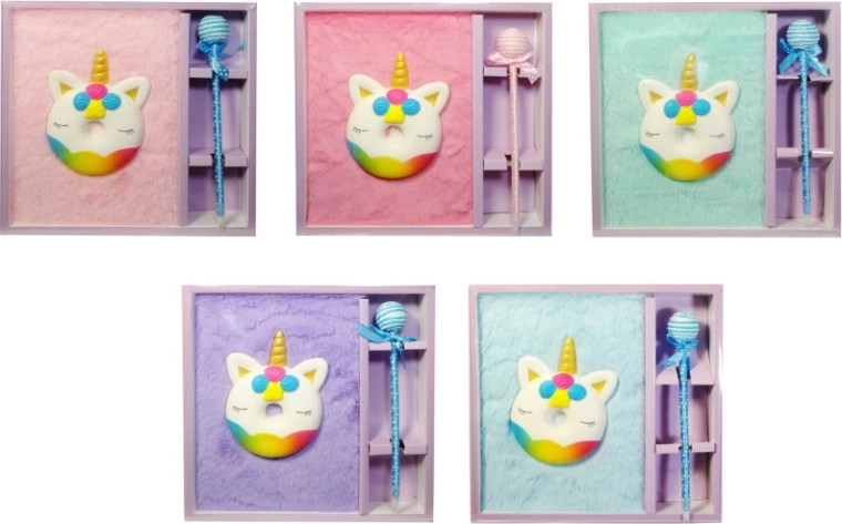 Pluszowy pamiętnik z jednorożcem i długopisem