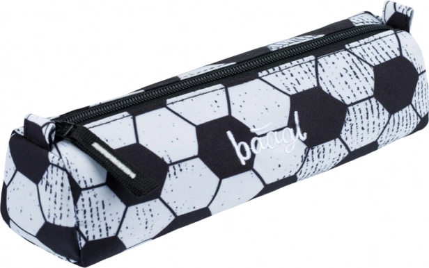 Baagl piórnik studencki z piłkarskim motywem
