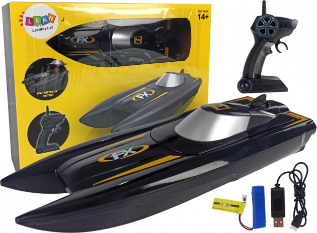 RC łódź wyścigowa 1:47, 2,4 GHz, zasięg 50 m