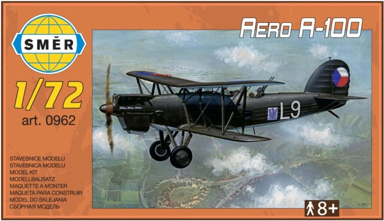 Plastikowy model samolotu Aero A-100 w skali 1:72
