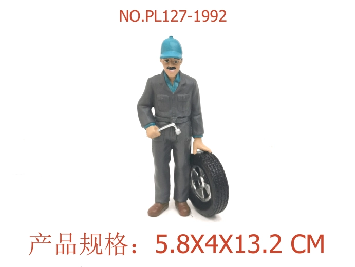 Figurka automechanika 13,2 cm - 1 szt.
