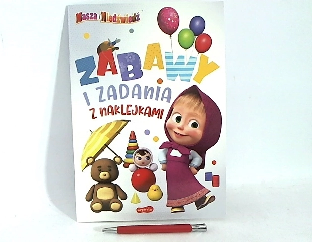 Zabawy i zadania z naklejkami Masza i Niedźwiedź