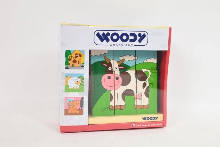 WOODY Drewniany sześcian do nawlekania ze zwierzątkami, 9 kostek
