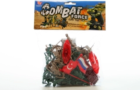 Plastowi żołnierzyki w woreczku z akcesoriami